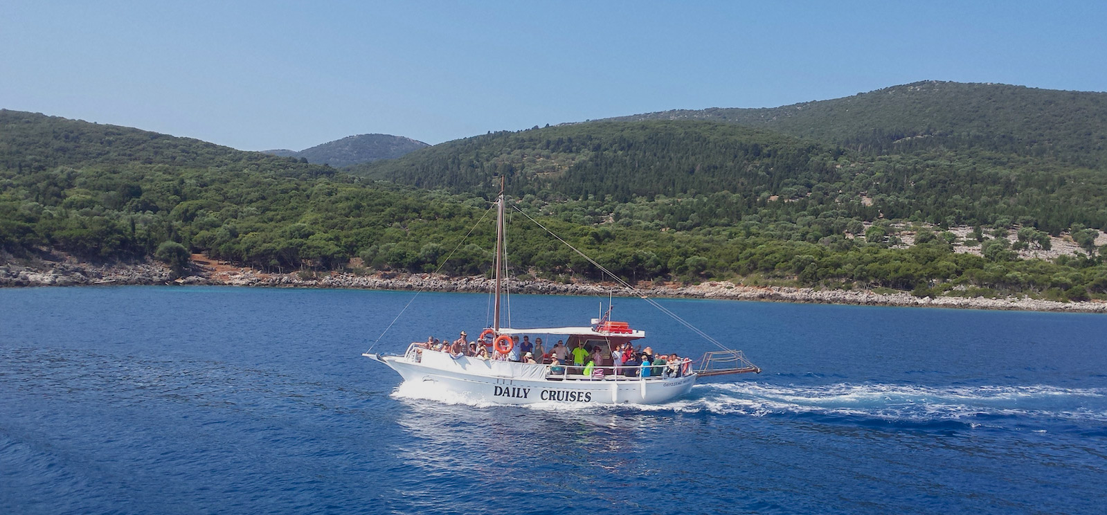 Fiscardo Cruises Kefalonia | Kefalonia Daily Cruises from Fiscardo to Ithaca with the traditional boat “Odysseas”. Kefalonia Cruises - Daily Cruises to Ithaca - Kefalonia day cruises - Kefalonia private cruises - Fiscardo Daily Cruises to Ithaca - Fiscardo Private Cruises